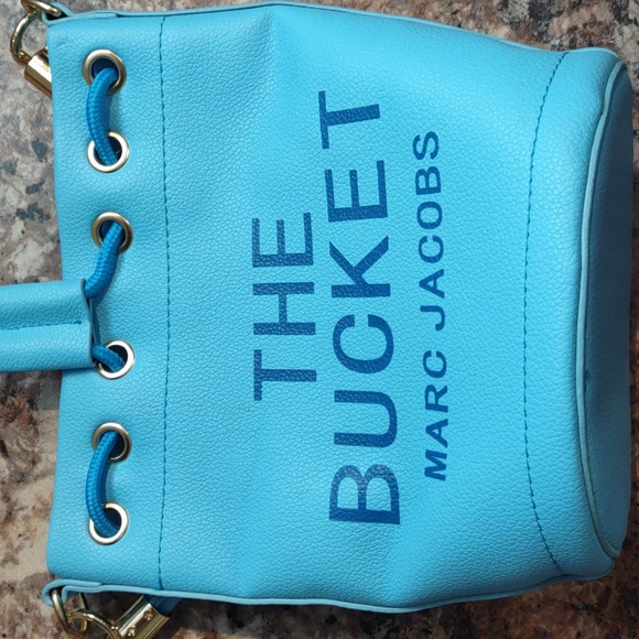 *FINAL PRICE* Cute Little Bucket Bag - Picture 2 of 8